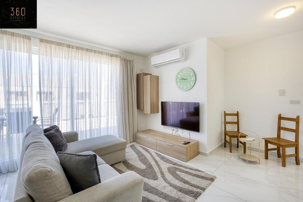 Lux Sea Front Penthouse With Breathtaking Views In St Pauls By 360 Estates Lejlighed San Pawl il-Baħar Eksteriør billede
