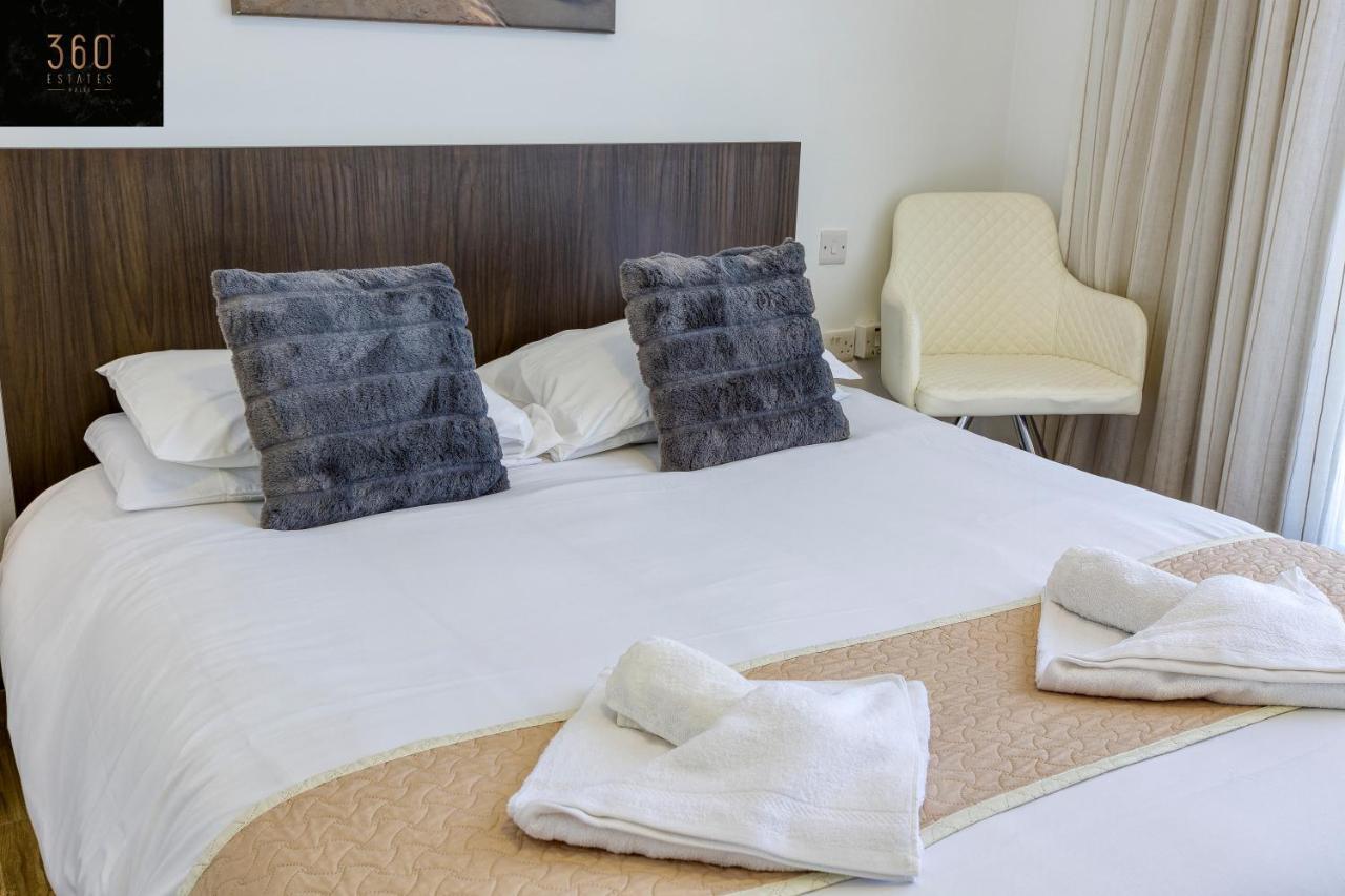 Lux Sea Front Penthouse With Breathtaking Views In St Pauls By 360 Estates Lejlighed San Pawl il-Baħar Eksteriør billede