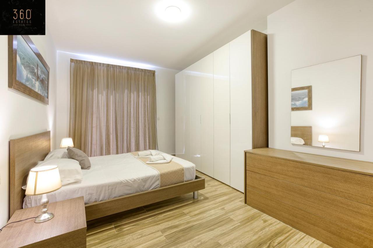 Lux Sea Front Penthouse With Breathtaking Views In St Pauls By 360 Estates Lejlighed San Pawl il-Baħar Eksteriør billede