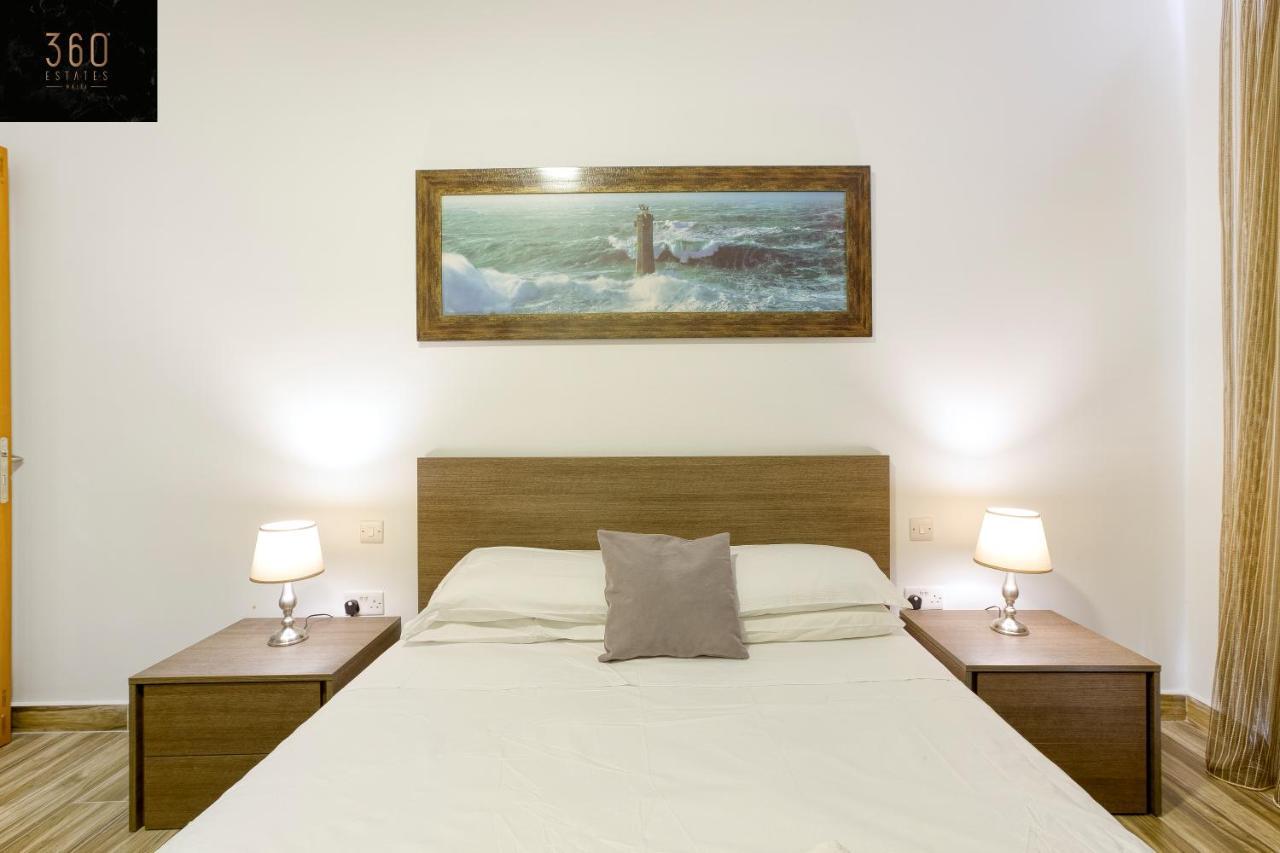 Lux Sea Front Penthouse With Breathtaking Views In St Pauls By 360 Estates Lejlighed San Pawl il-Baħar Eksteriør billede