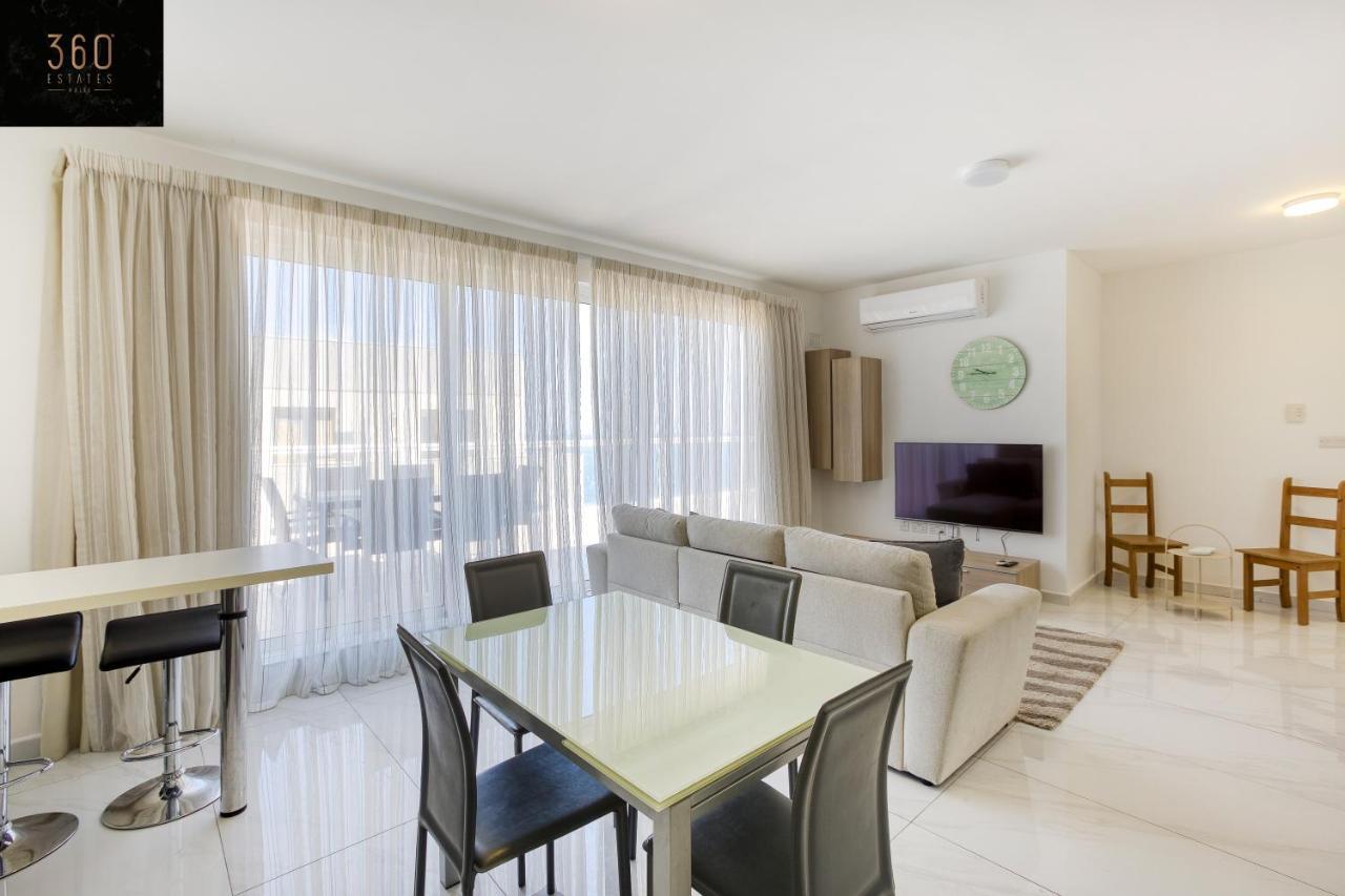 Lux Sea Front Penthouse With Breathtaking Views In St Pauls By 360 Estates Lejlighed San Pawl il-Baħar Eksteriør billede