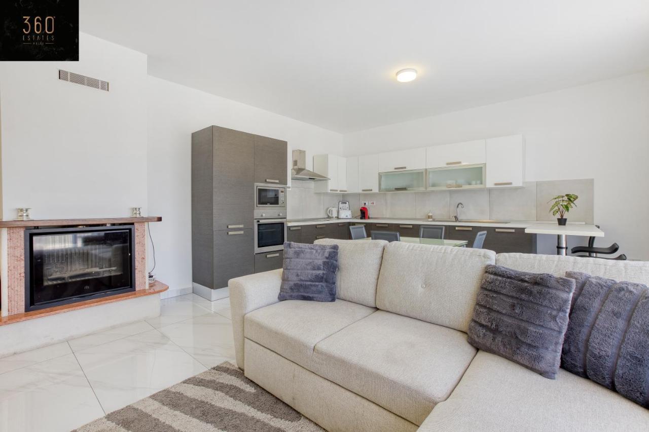 Lux Sea Front Penthouse With Breathtaking Views In St Pauls By 360 Estates Lejlighed San Pawl il-Baħar Eksteriør billede
